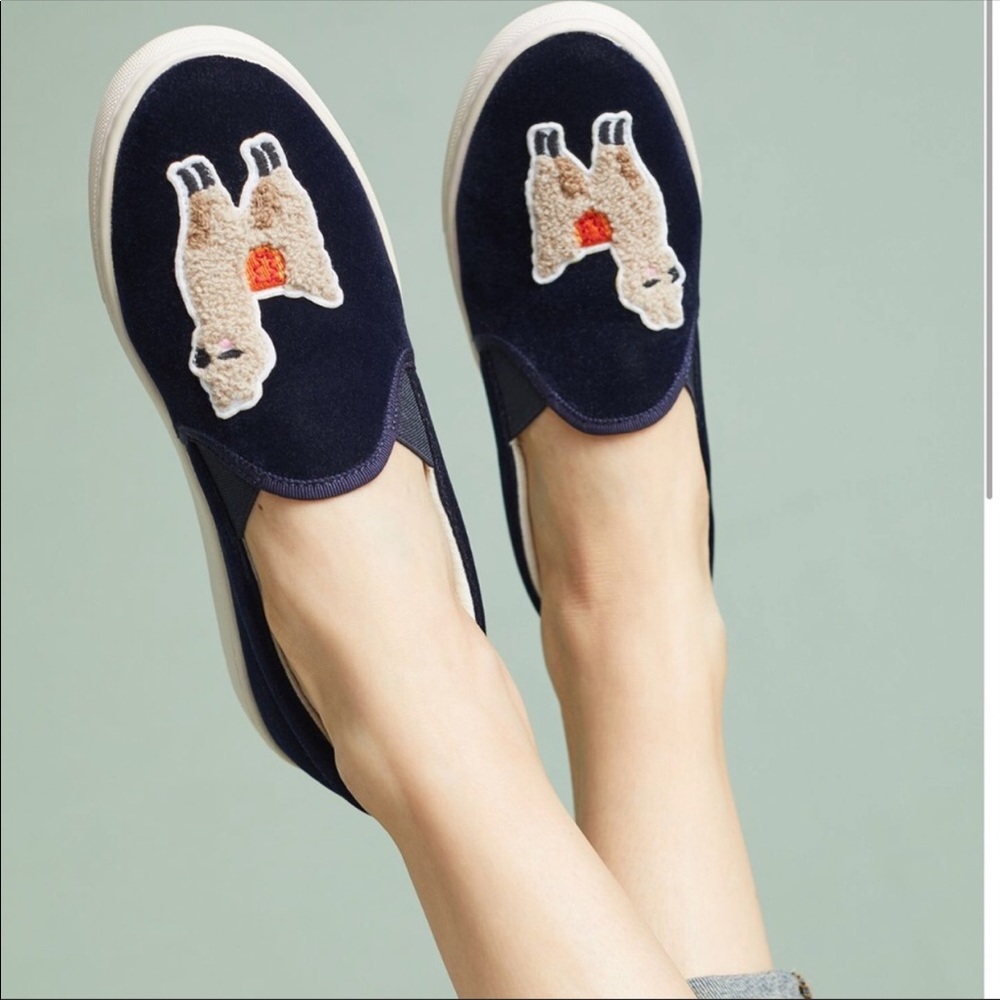 Soludos velvet llama sneaker